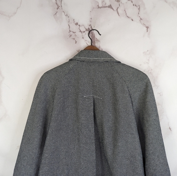 Talbots Blazer 12 Large Tweed Black White One Button Cuffed Cotton Crop Pleated - Picture 6 of 13